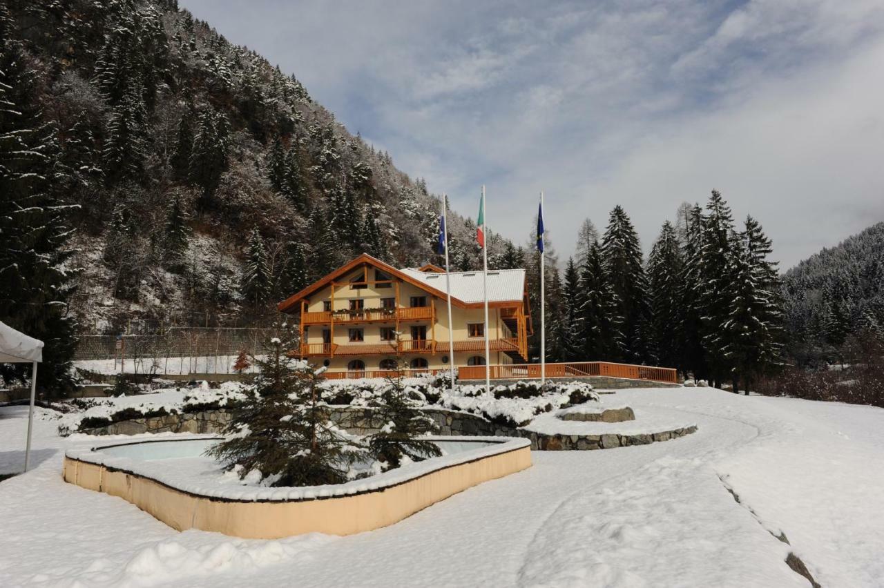 Holidays Dolomiti Apartment Resort 加里索洛 外观 照片
